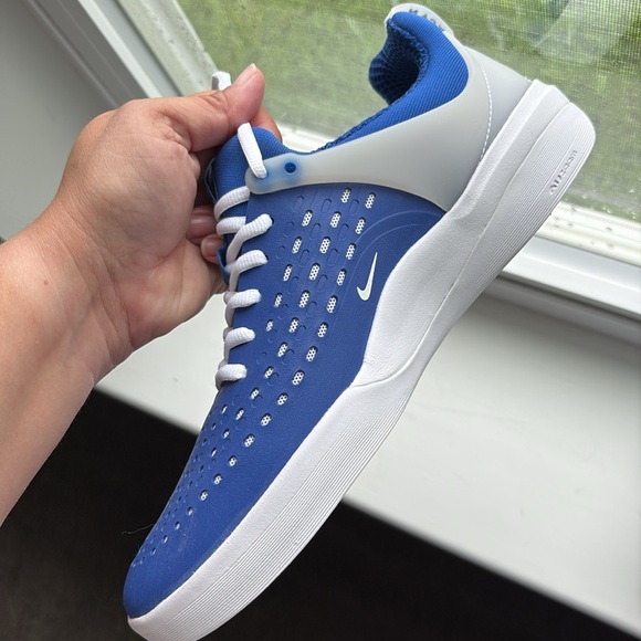 Nike air SB Nyjah 3 skate shoes 8.5 brand new royal blue white athletic sneakers - Picture 11 of 11